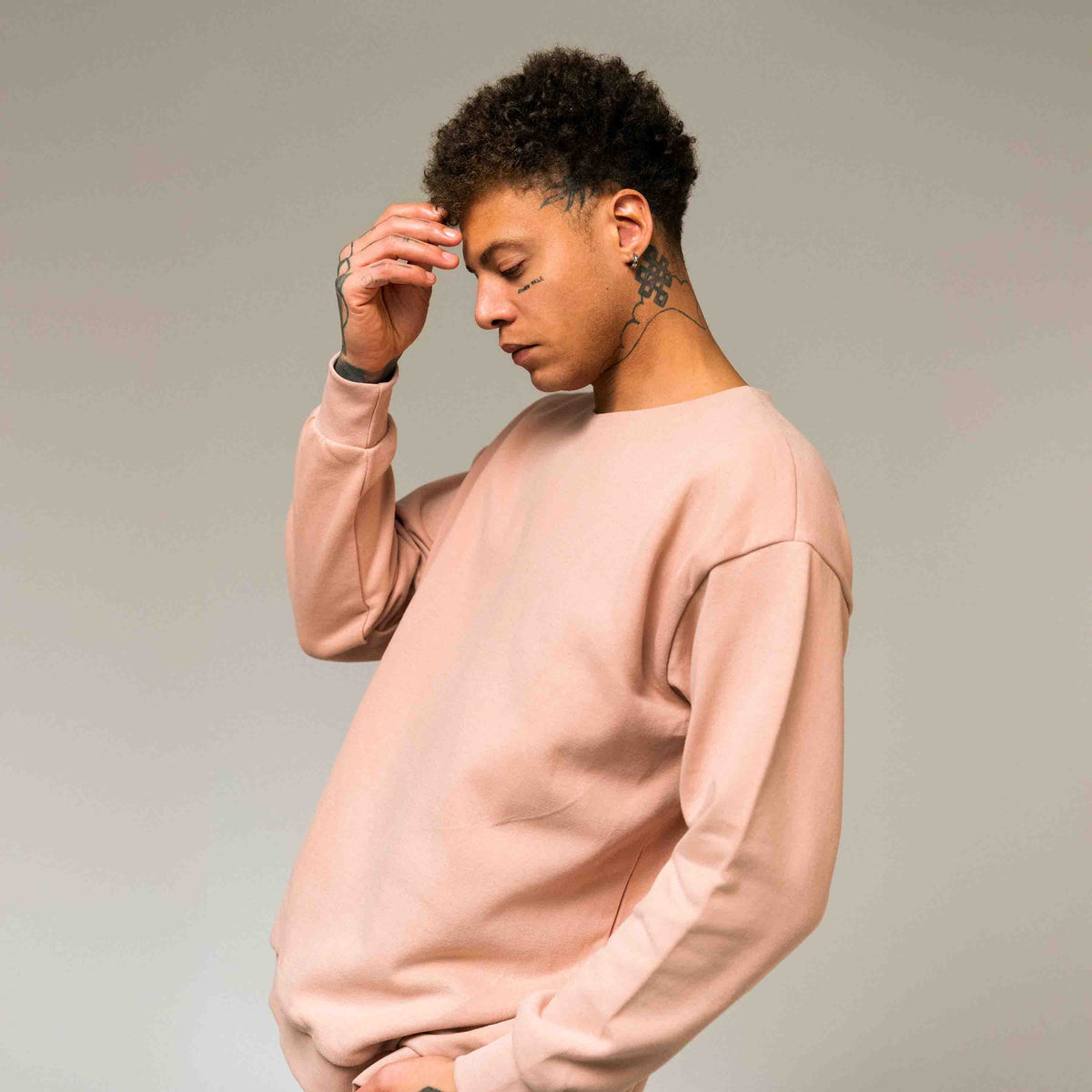 Catuai ✗ Mahogany Rosé // Sweater
